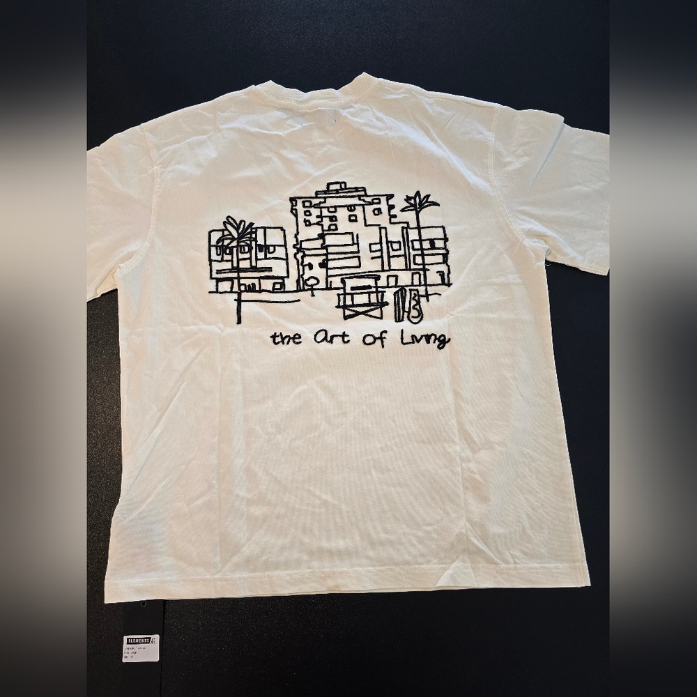 Brand New Elements of Art Beige Doodle Tee Size Medium